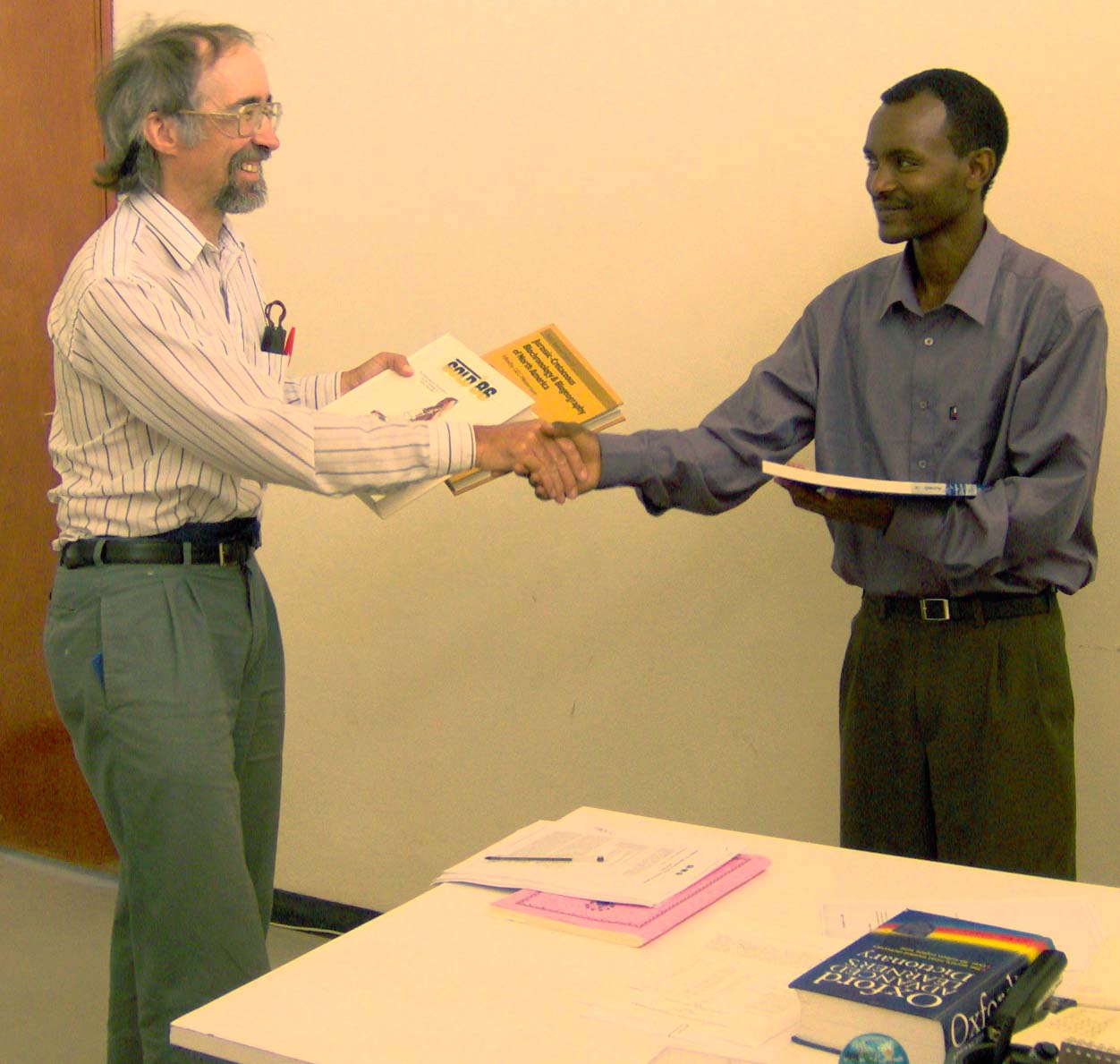 Mekelle, Ethiopia, 10 May 2005 [124 kb]
